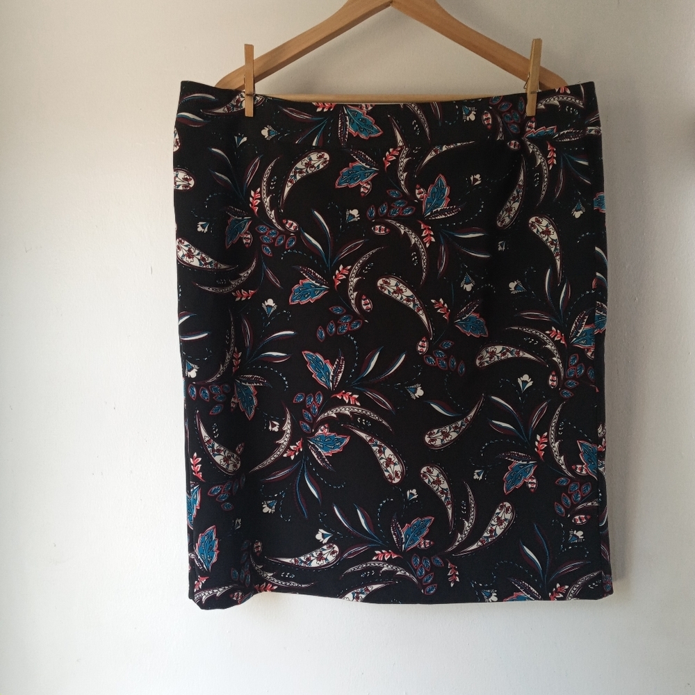 Ann Taylor 16 Paisley Floral Printed Pencil Skirt
